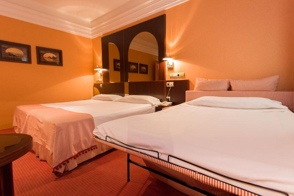 Soho Boutique Jerez Hotel 4*
