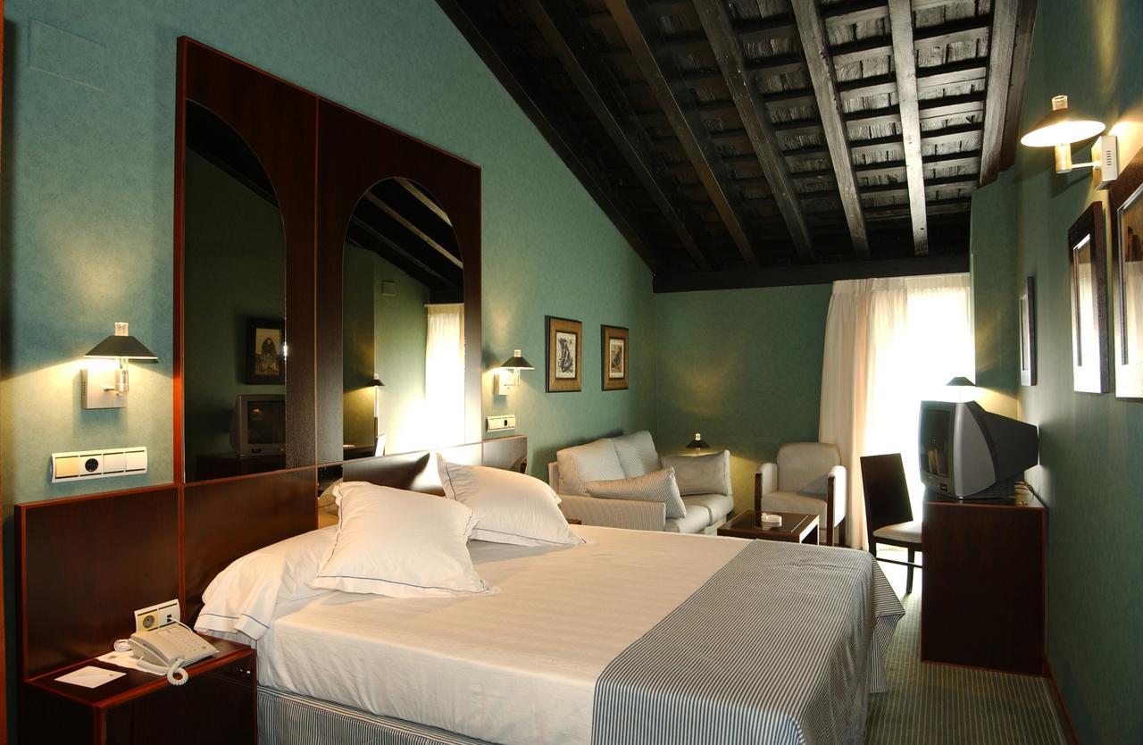 Soho Boutique Jerez Hotel 4*
