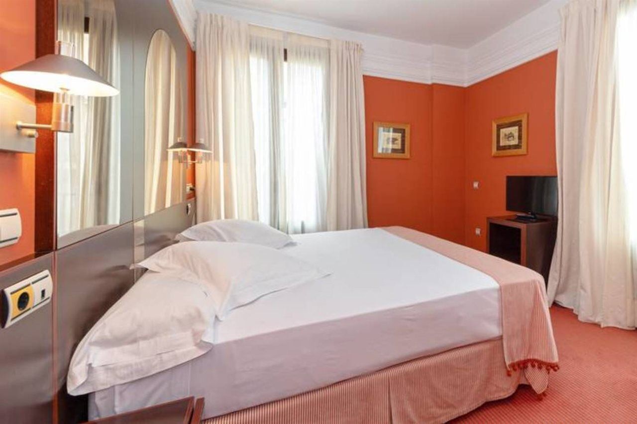 Soho Boutique Jerez Hotel 4*